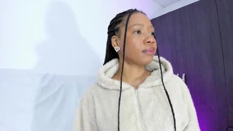 Tell me Salome  online show from 03/04/25, 10:35