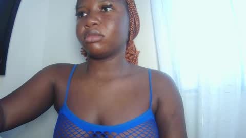 Snapshot of sweetcoochiex chatting on 09/22/25, 09:33 sweetcoochiex online show from 09/22/25, 09:33