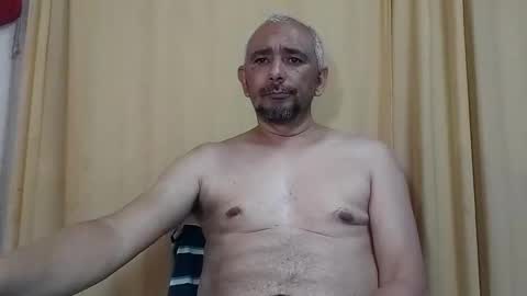 Snapshot of sweetcuervo chatting on 12/31/24, 12:11 sweetcuervo independent model online show from 12/31/24, 12:11