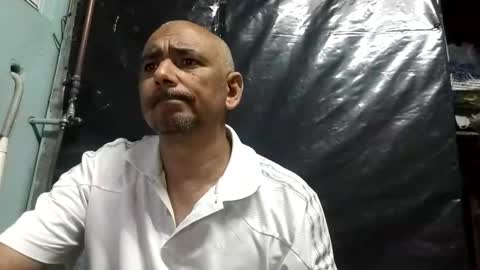 Snapshot of sweetcuervo chatting on 01/03/25, 04:33 sweetcuervo independent model online show from 01/03/25, 04:33