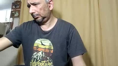 Snapshot of sweetcuervo chatting on 10/04/25, 03:59 sweetcuervo independent model online show from 10/04/25, 03:59