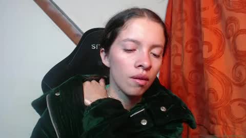 sweetdam12 online show from 02/07/25, 12:09