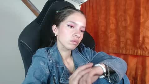 sweetdam12 online show from 02/20/25, 08:25