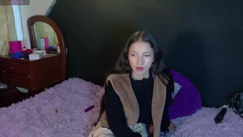 sweetdam12 online show from 09/18/25, 08:11