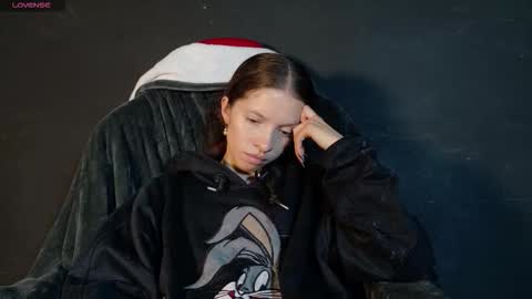 sweetdam12 online show from 10/11/25, 08:18