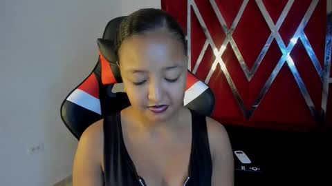 Snapshot of sweetdesireasm chatting on 02/03/26, 08:47 Sweet Desire online show from 02/03/26, 08:47