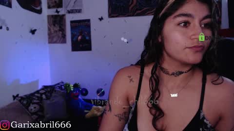 Abril online show from 01/01/25, 06:16