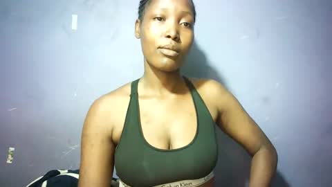 sweetebony_50 online show from 02/11/26, 05:40
