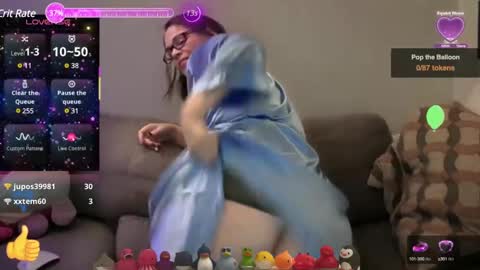 Eileen online show from 03/06/25, 07:03