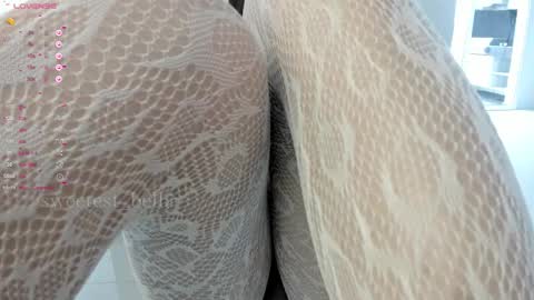 Bella online show from 03/25/26, 03:07