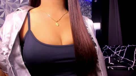 sweetest_one4 online show from 06/05/26, 10:10