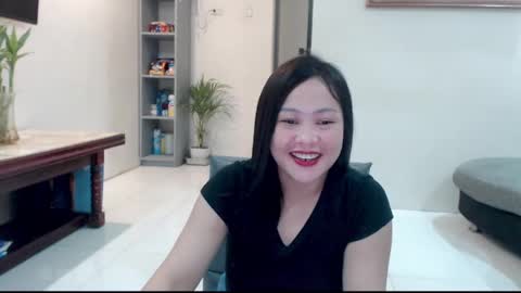 Snapshot of sweetestsmile_ chatting on 03/06/25, 01:16 Khaye online show from 03/06/25, 01:16