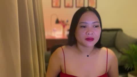 Snapshot of sweetestsmile_ chatting on 10/01/25, 01:44 Khaye online show from 10/01/25, 01:44