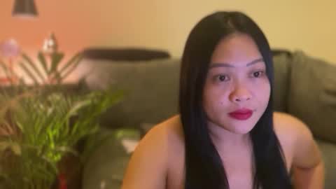 Snapshot of sweetestsmile_ chatting on 10/06/25, 11:29 Khaye online show from 10/06/25, 11:29