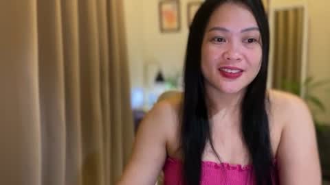Snapshot of sweetestsmile_ chatting on 07/24/26, 01:14 Khaye online show from 07/24/26, 01:14