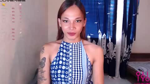Snapshot of sweeteverdeen chatting on 01/11/25, 02:41 sweetkatniss online show from 01/11/25, 02:41