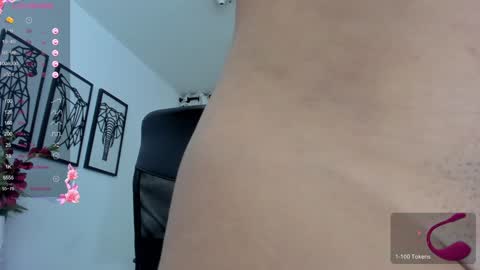 Snapshot of sweetfabianaxl chatting on 12/18/24, 10:02 Fabiana online show from 12/18/24, 10:02