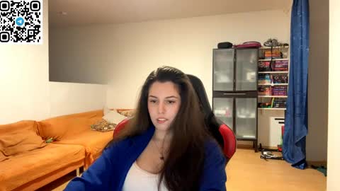 Snapshot of sweetfenomen67 chatting on 05/17/26, 07:10 Joanna online show from 05/17/26, 07:10