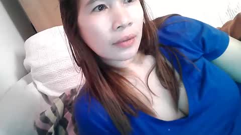 Snapshot of sweetfilipinawet chatting on 06/17/26, 12:13 Stacy online show from 06/17/26, 12:13