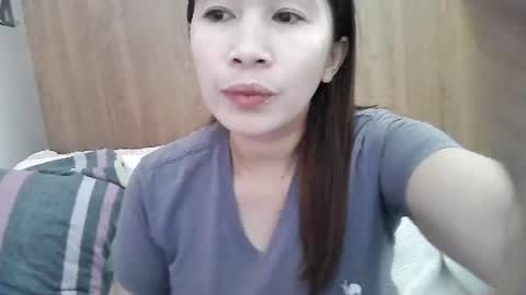 Snapshot of sweetfilipinawet chatting on 06/21/26, 04:09 Stacy online show from 06/21/26, 04:09
