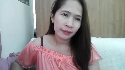 Snapshot of sweetfilipinawet chatting on 07/12/26, 04:31 Stacy online show from 07/12/26, 04:31