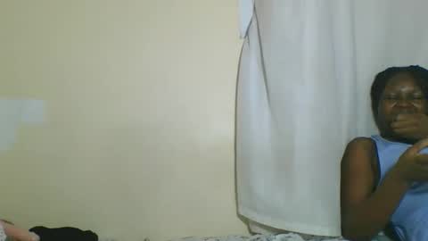 Snapshot of sweetgal2025 chatting on 05/30/26, 12:30 EUNICE online show from 05/30/26, 12:30