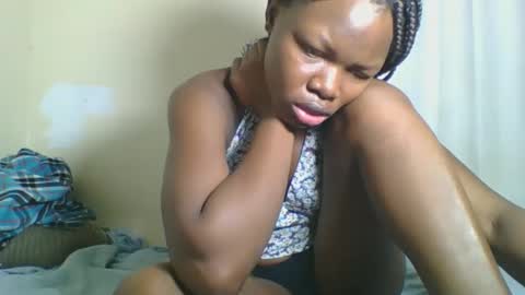 Snapshot of sweetgal2025 chatting on 06/08/26, 02:45 EUNICE online show from 06/08/26, 02:45