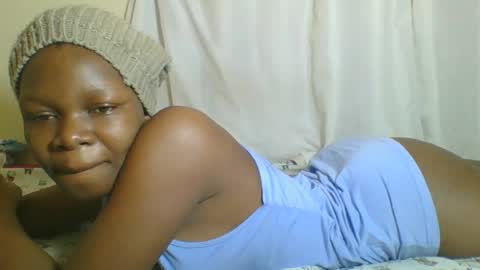 Snapshot of sweetgal2025 chatting on 07/03/26, 07:15 EUNICE online show from 07/03/26, 07:15