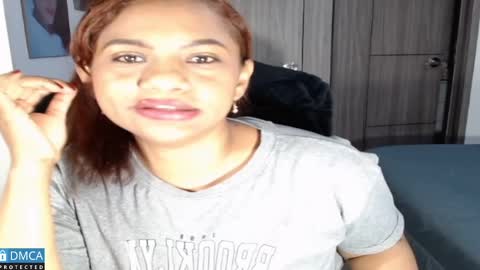 Snapshot of sweetgirlm_ chatting on 01/19/25, 05:37 Any online show from 01/19/25, 05:37