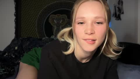 sweetgracee online show from 02/04/25, 04:15