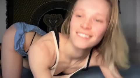 sweetgracee online show from 02/28/25, 07:48