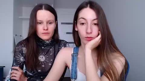 Emma  online show from 11/30/25, 01:04