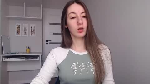 Emma  online show from 02/11/26, 09:14