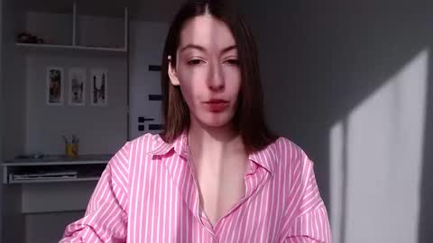 Emma  online show from 03/10/26, 07:57