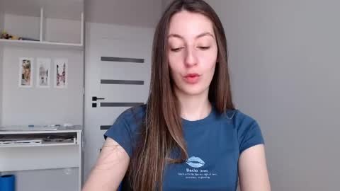 Emma  online show from 05/22/26, 07:37