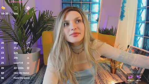 Kira online show from 12/10/24, 02:50