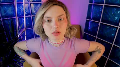 Kira online show from 12/25/24, 06:30