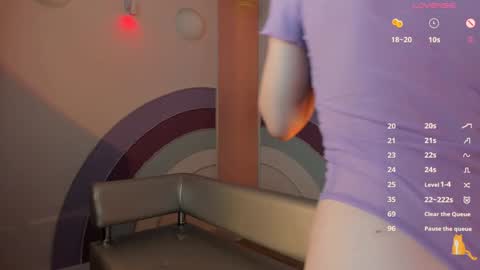 Kira online show from 12/29/24, 09:09