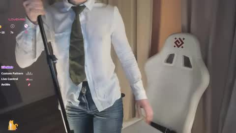 Kira online show from 02/23/25, 06:56