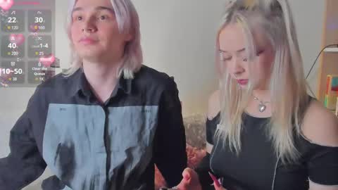 sweethearts_friends online show from 04/24/26, 09:50