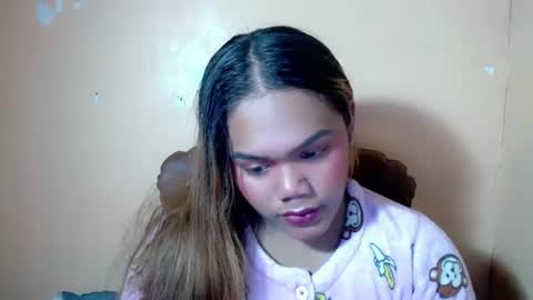 Snapshot of sweethot_bella chatting on 09/12/25, 05:24 Bella online show from 09/12/25, 05:24