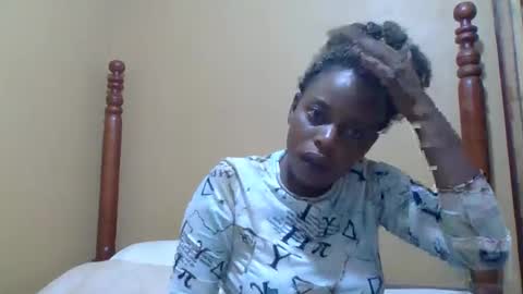 sweetib1 online show from 02/22/25, 05:34