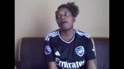 sweetib1 online show from 02/25/25, 09:31