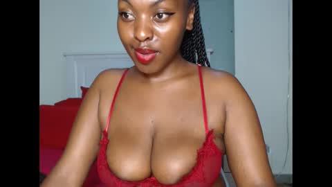 Snapshot of sweetice_01 chatting on 02/14/25, 08:05 euny online show from 02/14/25, 08:05