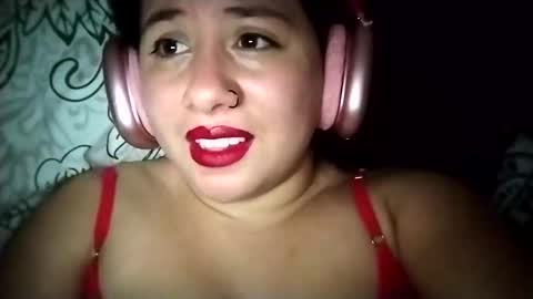 Ana Mara  i cant Make noise My family is here  online show from 03/08/25, 03:50