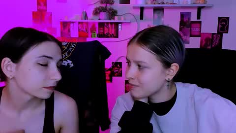 Chloe online show from 03/19/26, 09:46