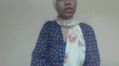 Snapshot of sweetie_jamila chatting on 04/26/26, 02:48 sweetie_jamila online show from 04/26/26, 02:48