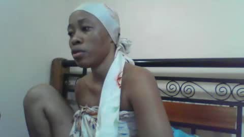 Snapshot of sweetie_jamila chatting on 05/27/26, 02:52 sweetie_jamila online show from 05/27/26, 02:52