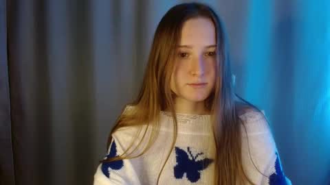 Annie online show from 10/27/25, 08:02