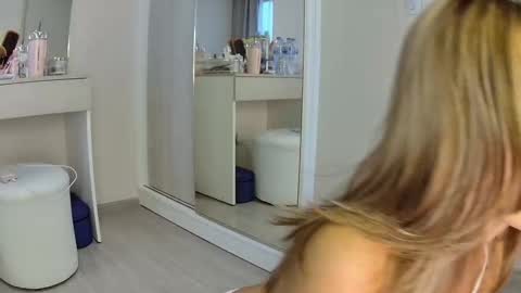 Sweetie Natasha online show from 09/28/25, 11:21
